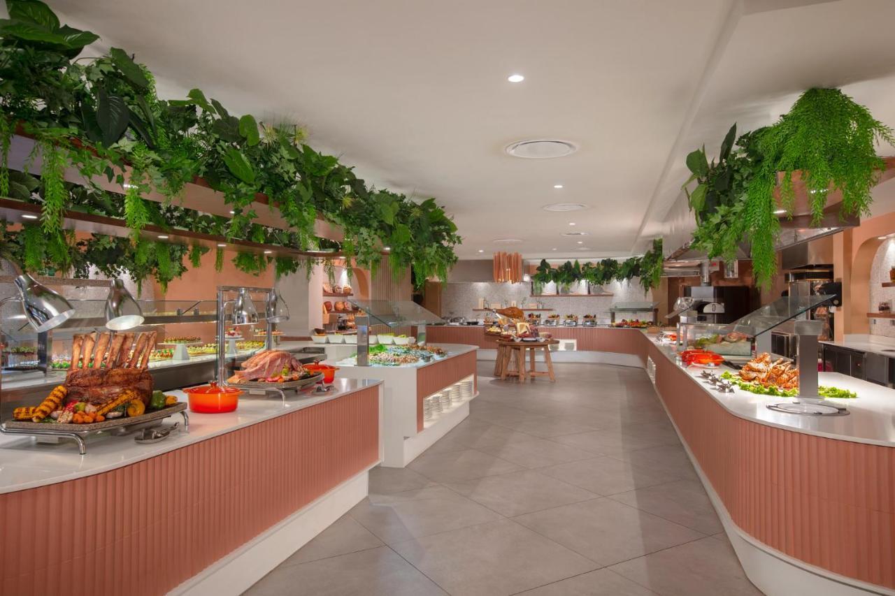 Dreams Flora Resort & Spa Punta Cana Exterior photo